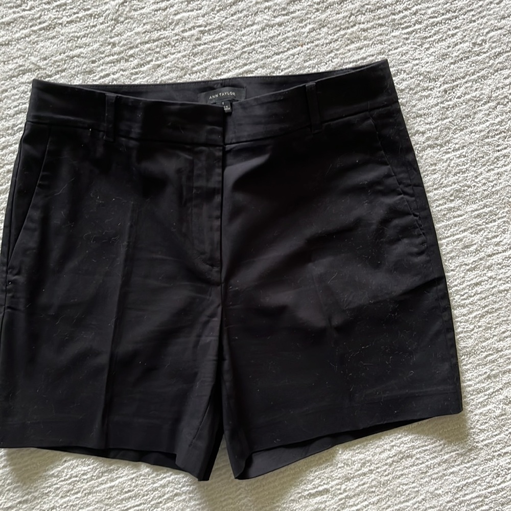 Ann Taylor Bermuda linen shorts